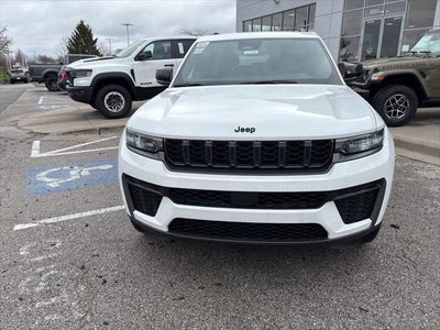 2026 Jeep Grand Cherokee GRAND CHEROKEE LAREDO ALTITUDE 4X4
