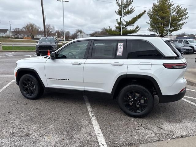 2026 Jeep Grand Cherokee GRAND CHEROKEE LAREDO ALTITUDE 4X4