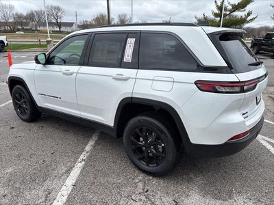 2026 Jeep Grand Cherokee GRAND CHEROKEE LAREDO ALTITUDE 4X4