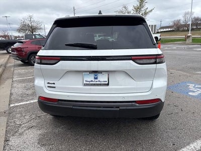 2026 Jeep Grand Cherokee GRAND CHEROKEE LAREDO ALTITUDE 4X4