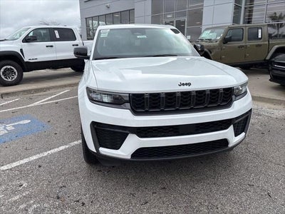 2026 Jeep Grand Cherokee GRAND CHEROKEE LAREDO ALTITUDE 4X4