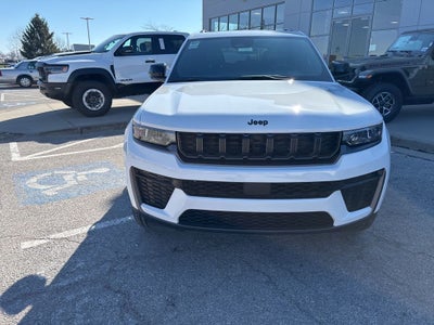 2026 Jeep Grand Cherokee Laredo