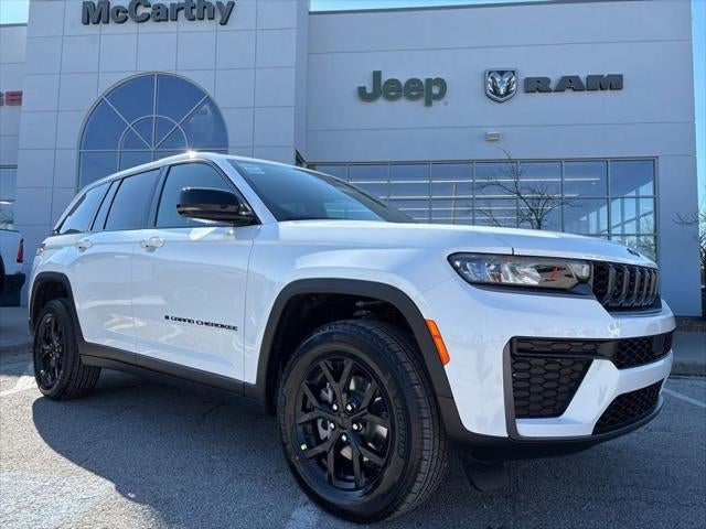 2026 Jeep Grand Cherokee GRAND CHEROKEE LAREDO ALTITUDE 4X4