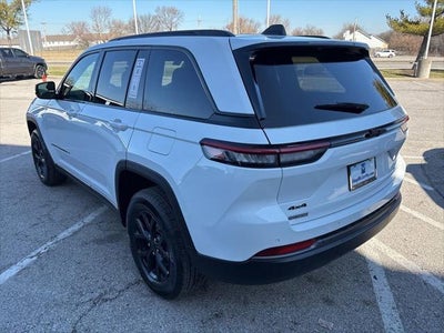 2026 Jeep Grand Cherokee GRAND CHEROKEE LAREDO ALTITUDE 4X4