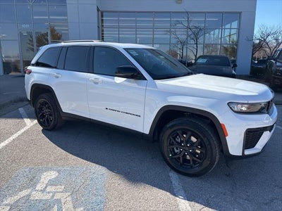 2026 Jeep Grand Cherokee GRAND CHEROKEE LAREDO ALTITUDE 4X4
