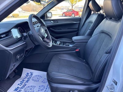 2026 Jeep Grand Cherokee GRAND CHEROKEE LAREDO ALTITUDE 4X4