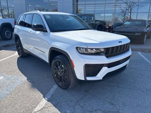 2026 Jeep Grand Cherokee GRAND CHEROKEE LAREDO ALTITUDE 4X4