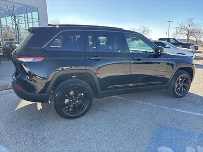 2026 Jeep Grand Cherokee GRAND CHEROKEE LAREDO ALTITUDE 4X4