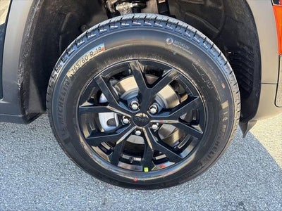 2026 Jeep Grand Cherokee GRAND CHEROKEE LAREDO ALTITUDE 4X4