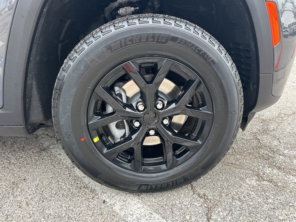 2026 Jeep Grand Cherokee Laredo