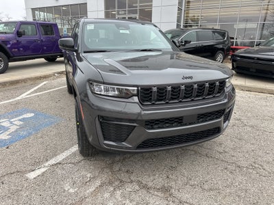 2026 Jeep Grand Cherokee Laredo