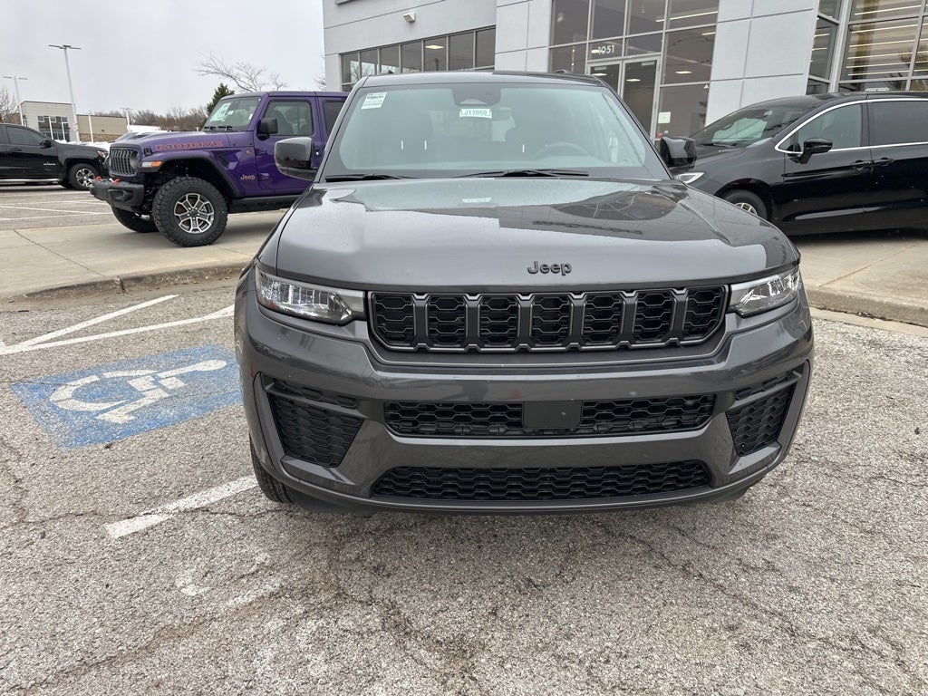 2026 Jeep Grand Cherokee Laredo