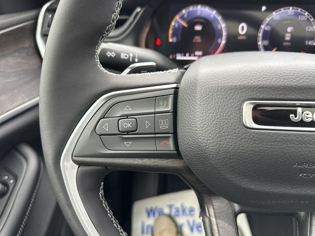 2026 Jeep Grand Cherokee Laredo