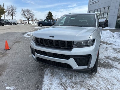 2026 Jeep Grand Cherokee Laredo