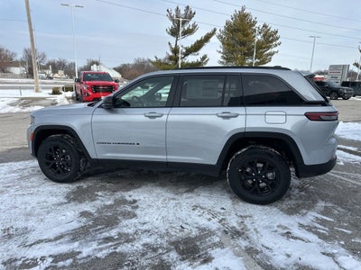 2026 Jeep Grand Cherokee Laredo