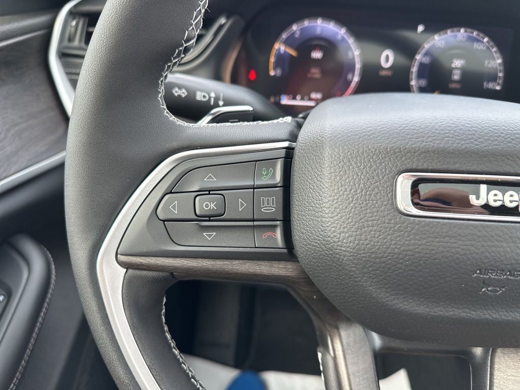 2026 Jeep Grand Cherokee Laredo