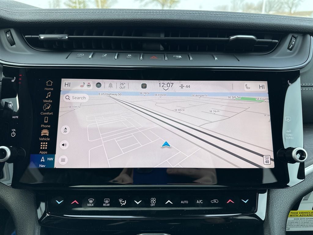 2026 Jeep Grand Cherokee Laredo