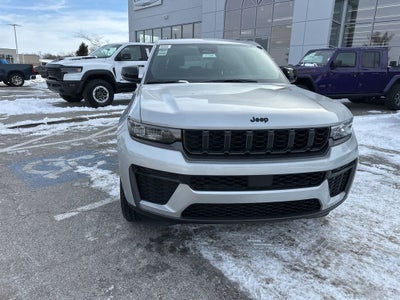 2026 Jeep Grand Cherokee Laredo