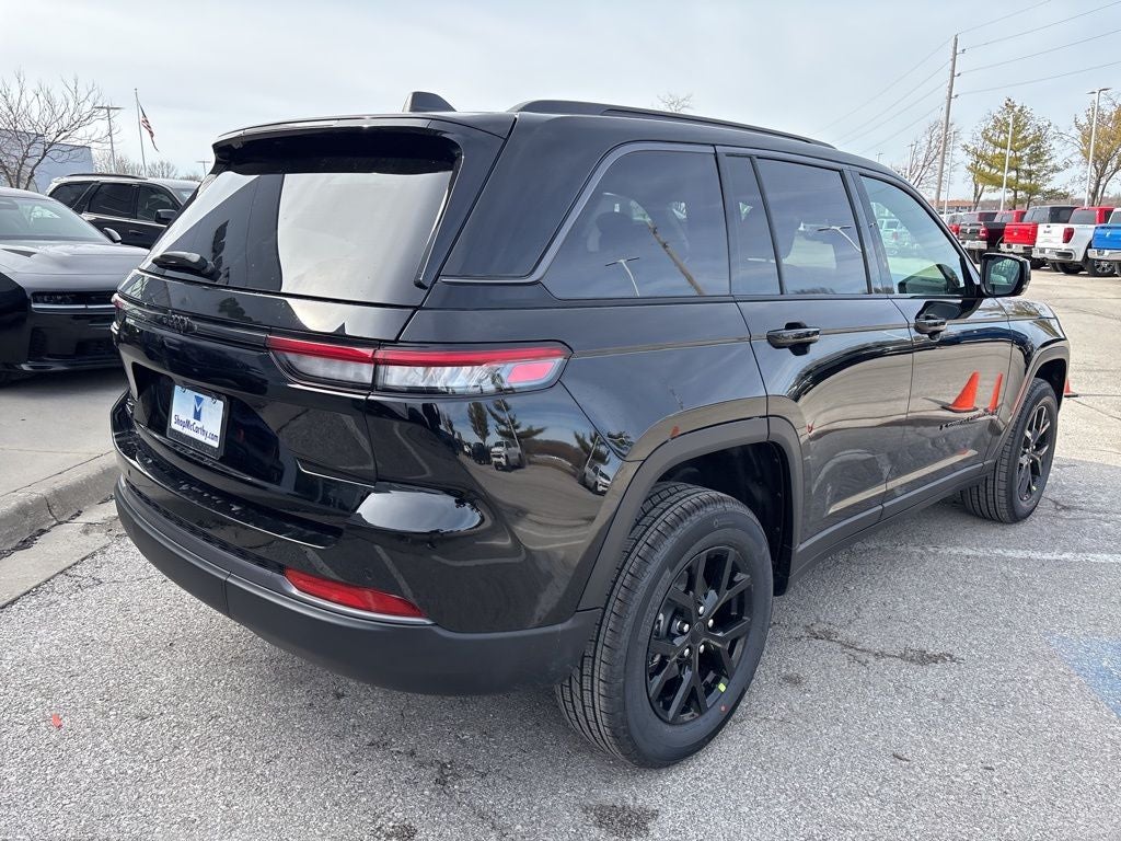 2026 Jeep Grand Cherokee Altitude