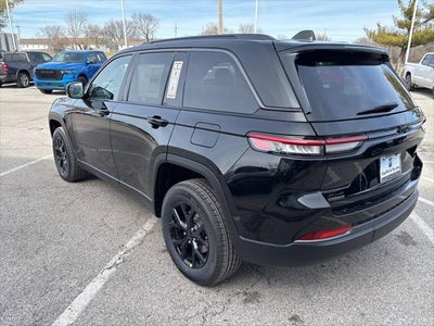 2026 Jeep Grand Cherokee GRAND CHEROKEE LAREDO ALTITUDE 4X4