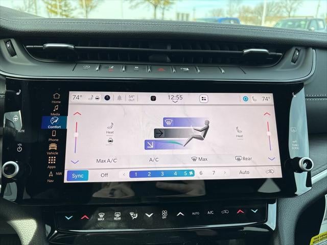 2026 Jeep Grand Cherokee GRAND CHEROKEE LAREDO ALTITUDE 4X4