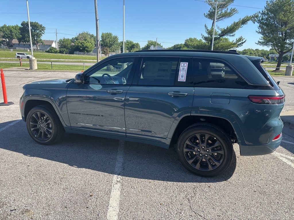 2026 Jeep Grand Cherokee Limited Reserve