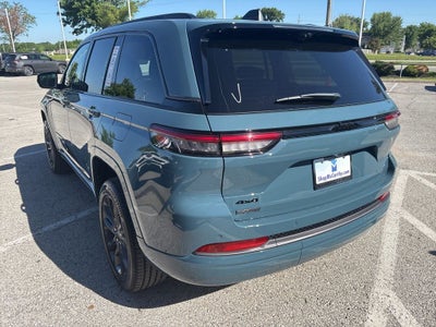2026 Jeep Grand Cherokee Limited Reserve
