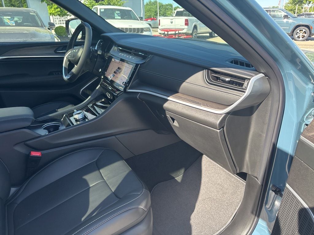 2026 Jeep Grand Cherokee Limited Reserve