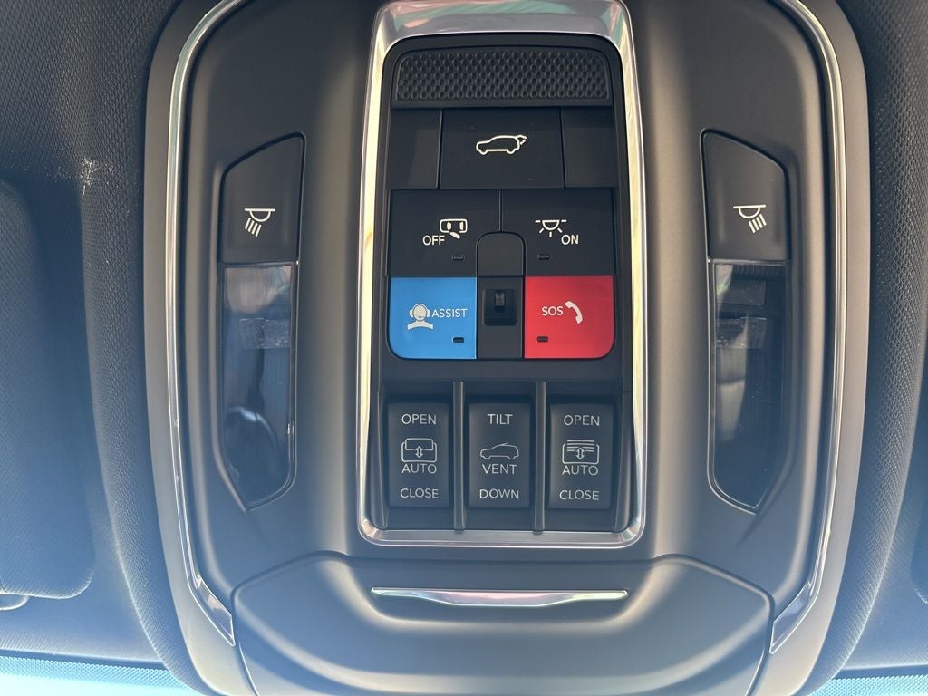 2026 Jeep Grand Cherokee Limited Reserve