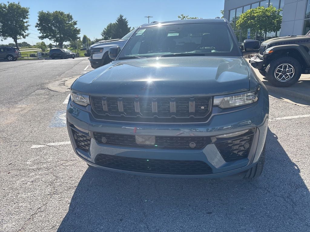 2026 Jeep Grand Cherokee Limited Reserve