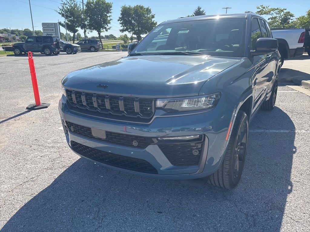 2026 Jeep Grand Cherokee Limited Reserve