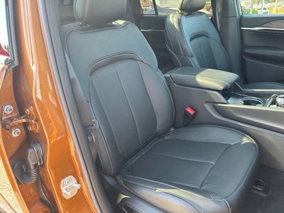 2027 Jeep Grand Cherokee Limited Reserve