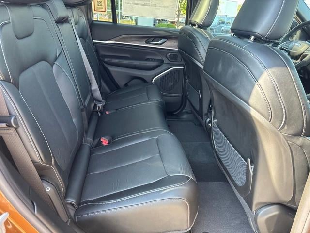 2027 Jeep Grand Cherokee Limited Reserve