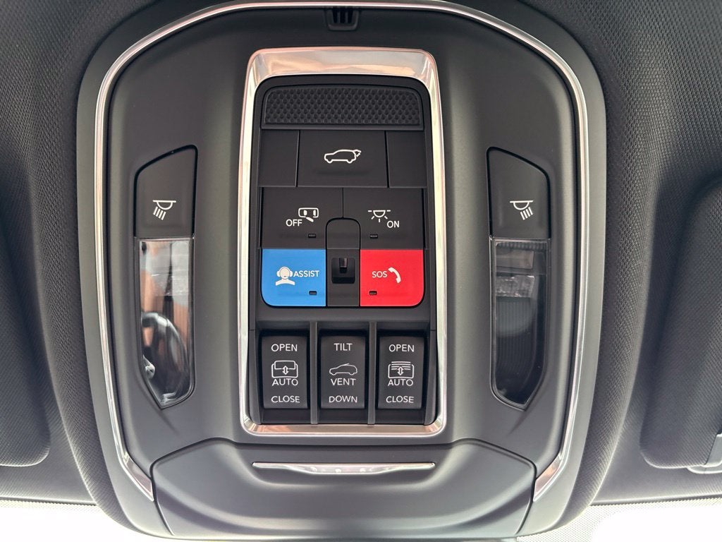 2027 Jeep Grand Cherokee Limited Reserve