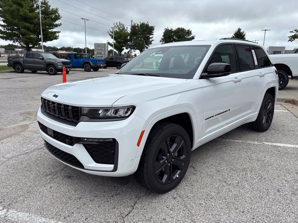 2027 Jeep Grand Cherokee Limited Reserve