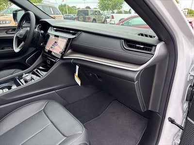 2027 Jeep Grand Cherokee Limited Reserve