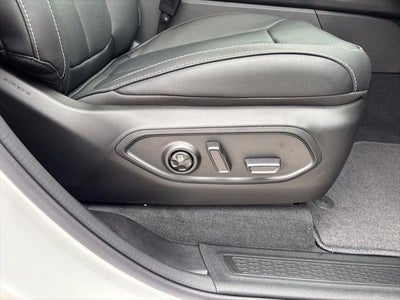 2027 Jeep Grand Cherokee Limited Reserve
