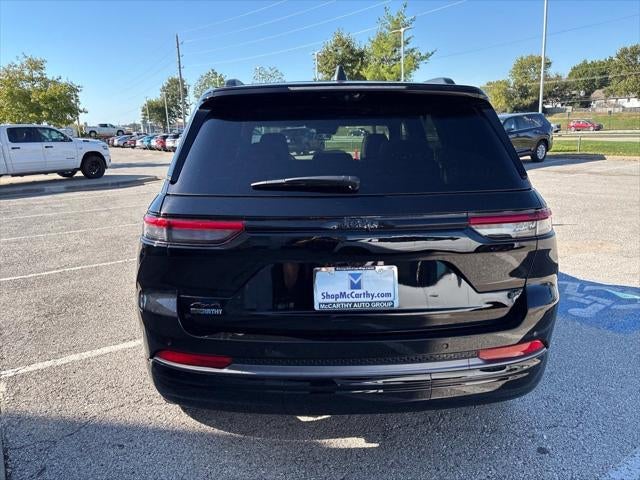 2027 Jeep Grand Cherokee Limited Reserve