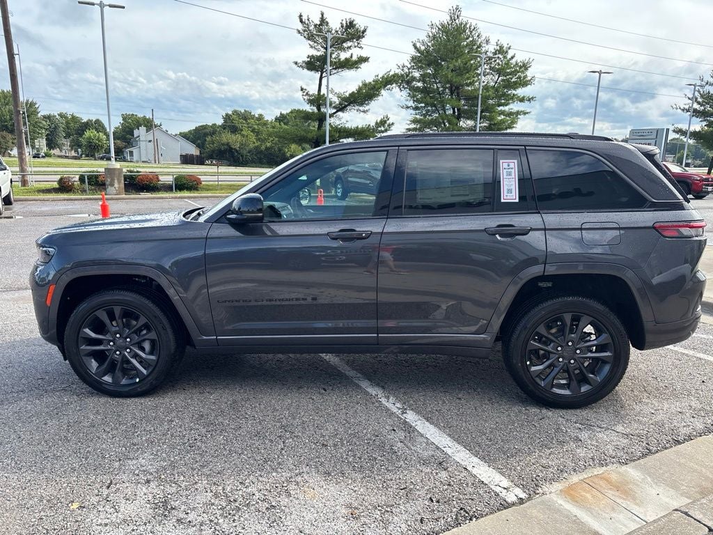 2026 Jeep Grand Cherokee GRAND CHEROKEE LIMITED RESERVE 4X4