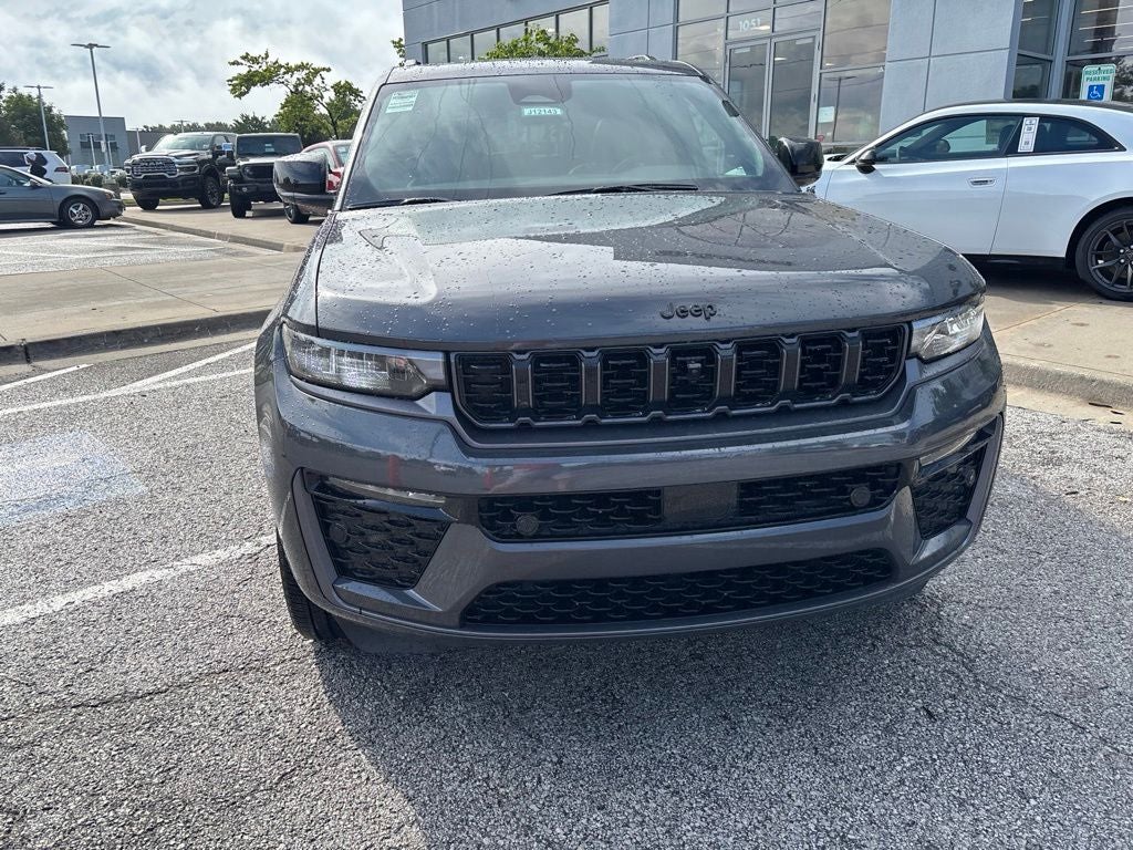 2026 Jeep Grand Cherokee GRAND CHEROKEE LIMITED RESERVE 4X4