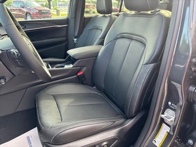 2026 Jeep Grand Cherokee GRAND CHEROKEE LIMITED RESERVE 4X4