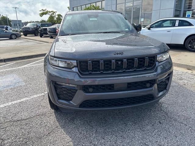 2026 Jeep Grand Cherokee GRAND CHEROKEE LIMITED RESERVE 4X4