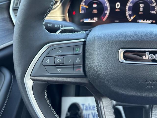 2027 Jeep Grand Cherokee GRAND CHEROKEE LIMITED 4X4