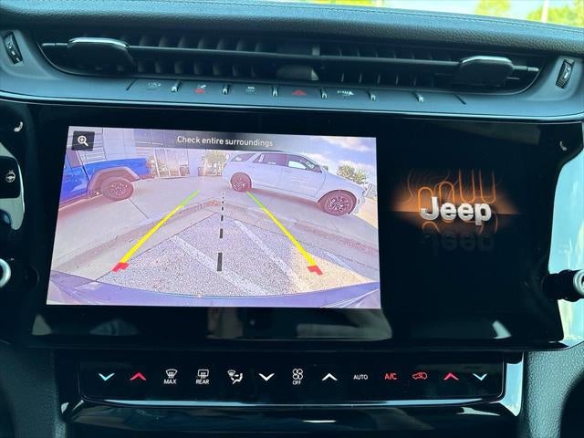 2027 Jeep Grand Cherokee GRAND CHEROKEE LIMITED 4X4