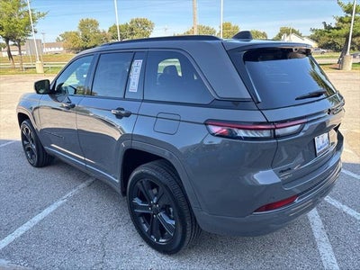 2027 Jeep Grand Cherokee Limited Reserve