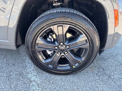 2027 Jeep Grand Cherokee Limited Reserve
