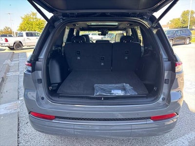 2027 Jeep Grand Cherokee Limited Reserve
