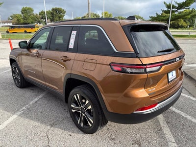 2027 Jeep Grand Cherokee GRAND CHEROKEE LIMITED 4X4