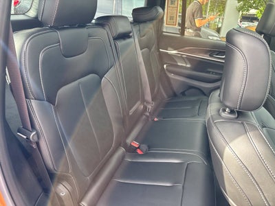 2027 Jeep Grand Cherokee GRAND CHEROKEE LIMITED 4X4