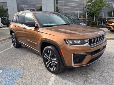 2027 Jeep Grand Cherokee GRAND CHEROKEE LIMITED 4X4